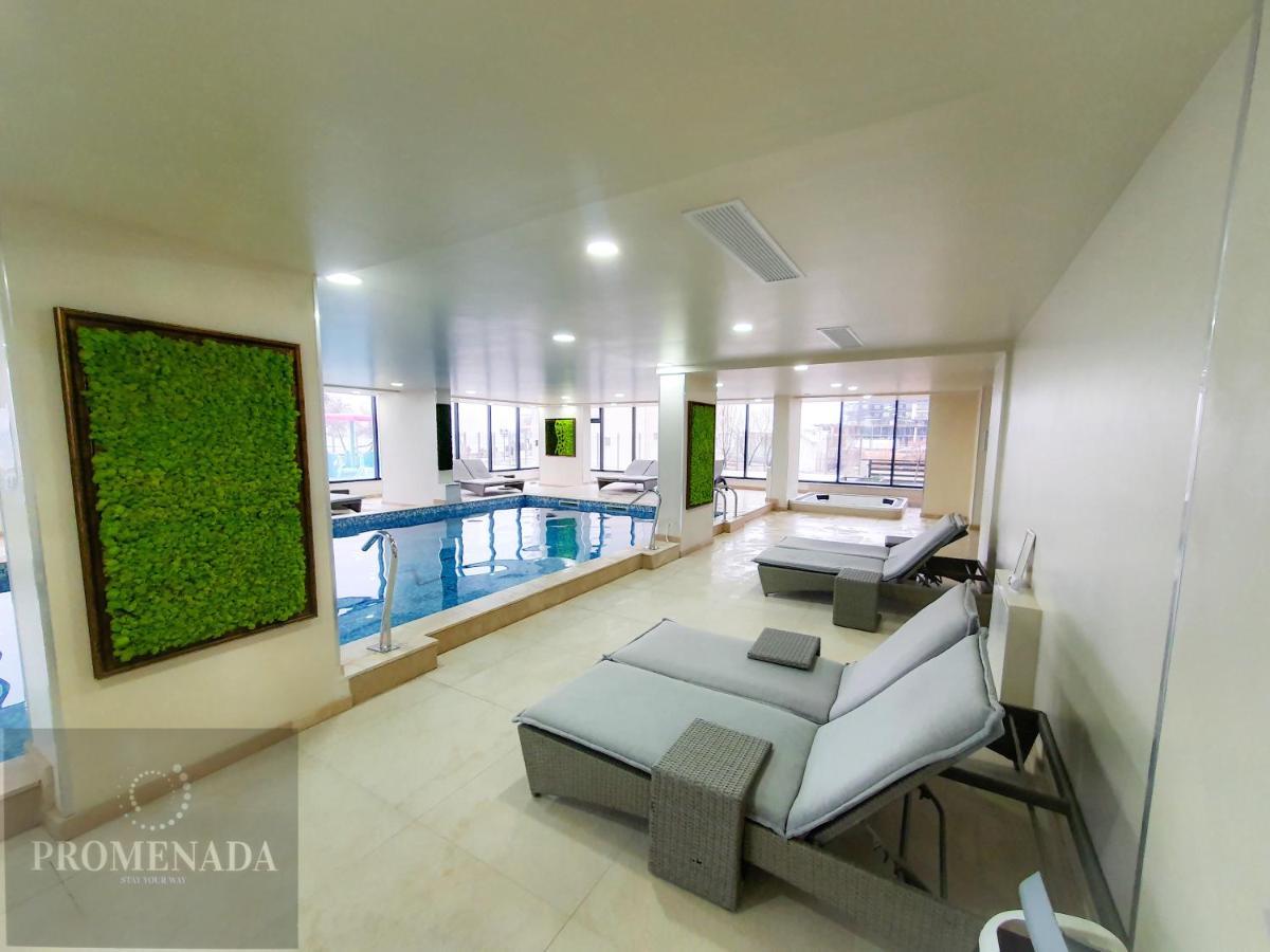 Sunfest Aparthotel Pool & Spa Mamaia Nord Navodari Bagian luar foto