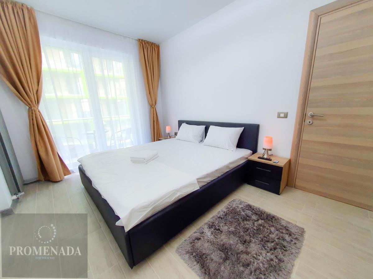 Sunfest Aparthotel Pool & Spa Mamaia Nord Navodari Bagian luar foto