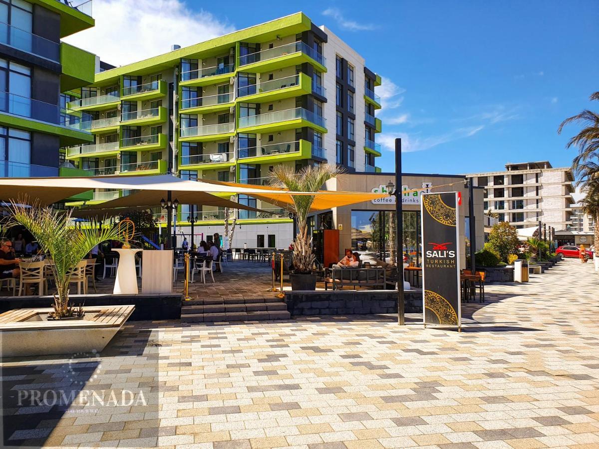 Sunfest Aparthotel Pool & Spa Mamaia Nord Navodari Bagian luar foto