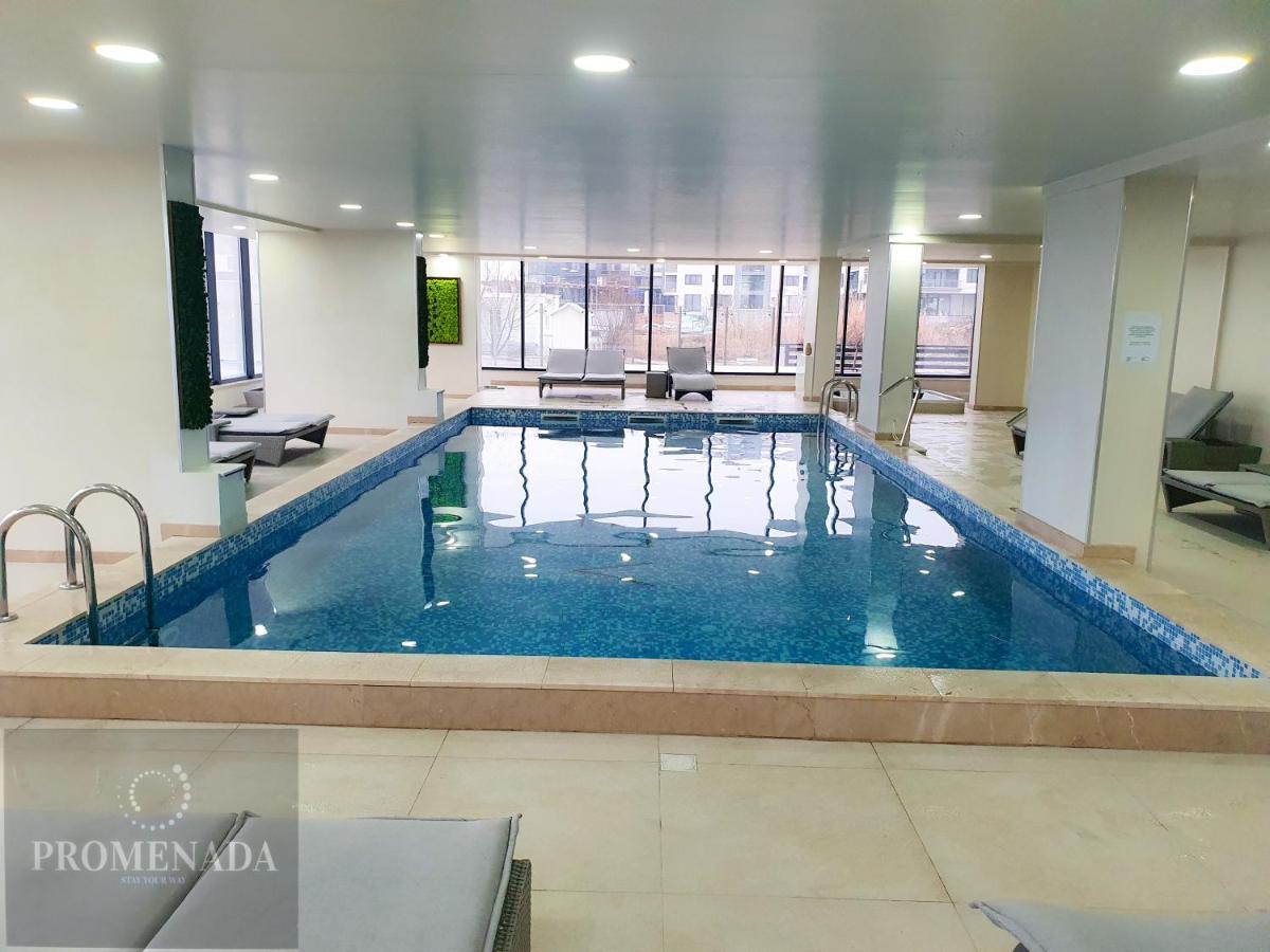 Sunfest Aparthotel Pool & Spa Mamaia Nord Navodari Bagian luar foto