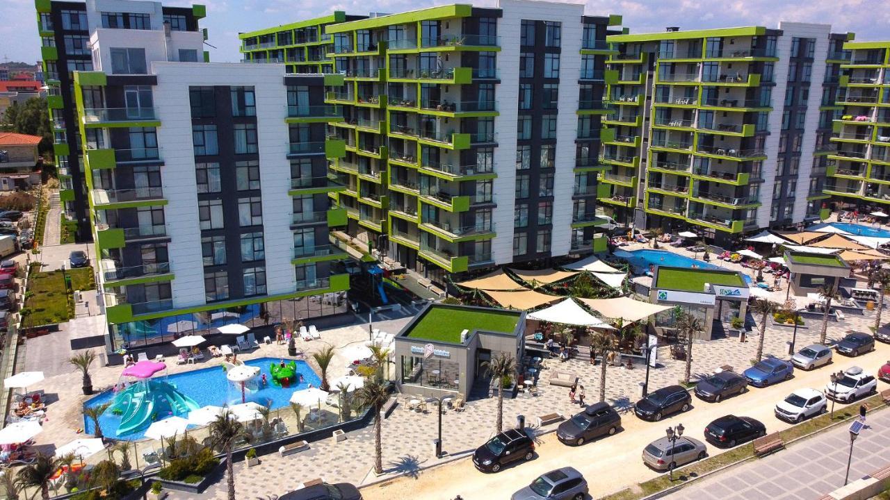 Sunfest Aparthotel Pool & Spa Mamaia Nord Navodari Bagian luar foto